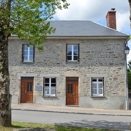 Champ De Foire Bed & Breakfast Sussac Bagian luar foto